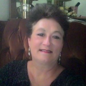 Meet your Posher, Liz